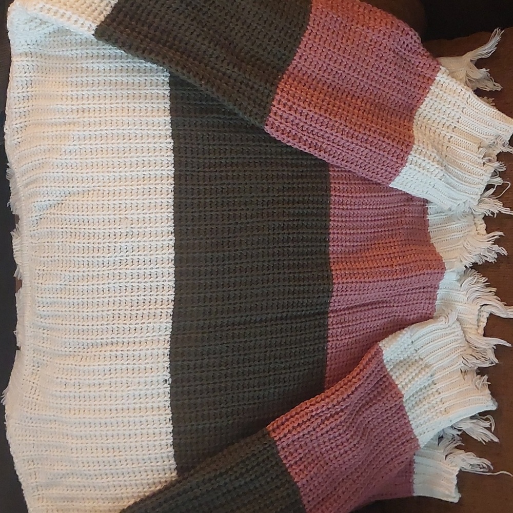 Sweater & Matching Hat - Picture 2 of 3